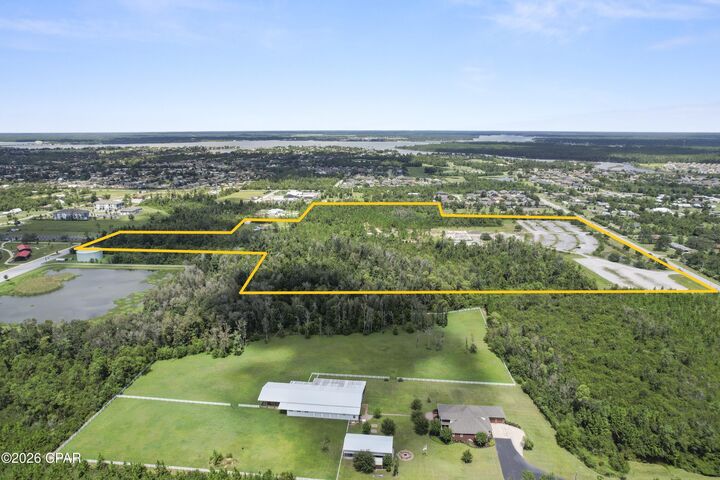 Property Photo: 4501 Transmitter Road FL 32404