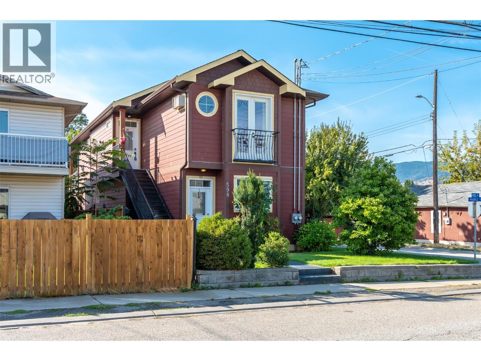 Property Photo:  598 Wade Avenue 102  BC V2A 1V5 