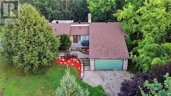 Property Photo:  2124 Salo Road  ON P3E 4M9 