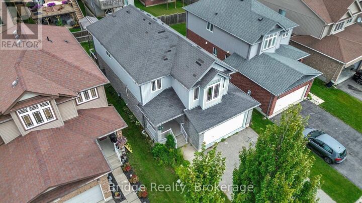 Property Photo:  880 Frontenac Crescent  ON N4V 0A8 