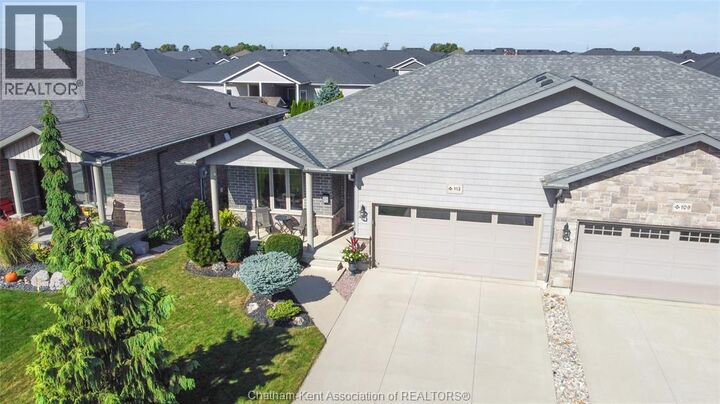 Property Photo:  113 Cottage Place  ON N7L 0B7 