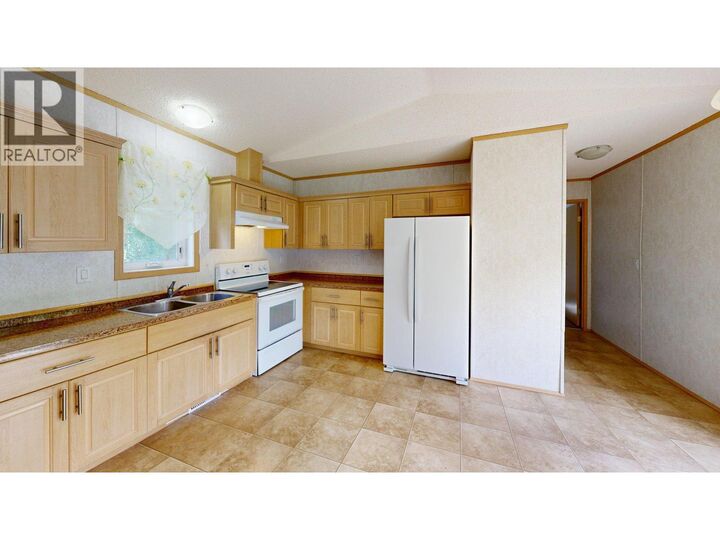 Property Photo:  1245 Horse Creek Road South  BC V0A 1H0 