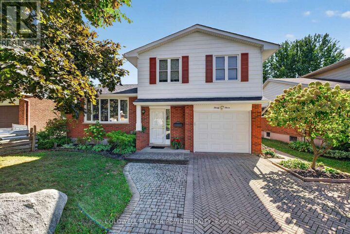Property Photo: 27 Concord Crescent ON N6G 3H4