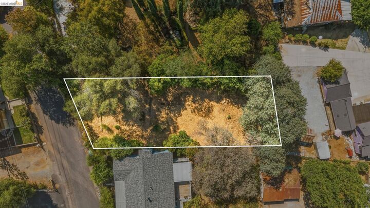 Property Photo: Barretta Street CA 95370