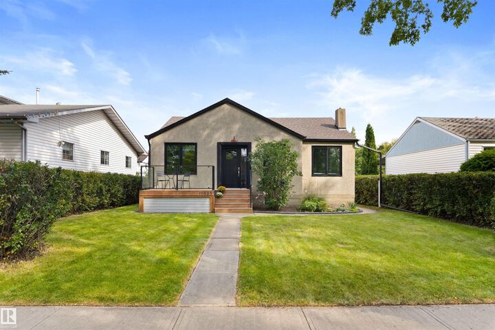 Property Photo:  11623 123 Street NW  AB T5M 0G7 