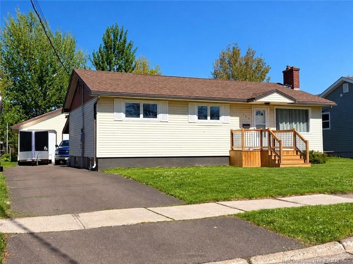 Property Photo: 175 Second Avenue NB E1C 7Y5
