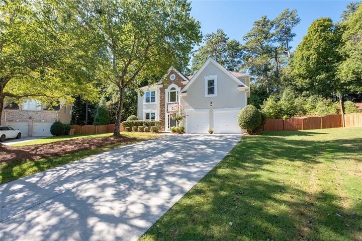 Property Photo:  2960 Saddlebrook Glen Drive  GA 30041 