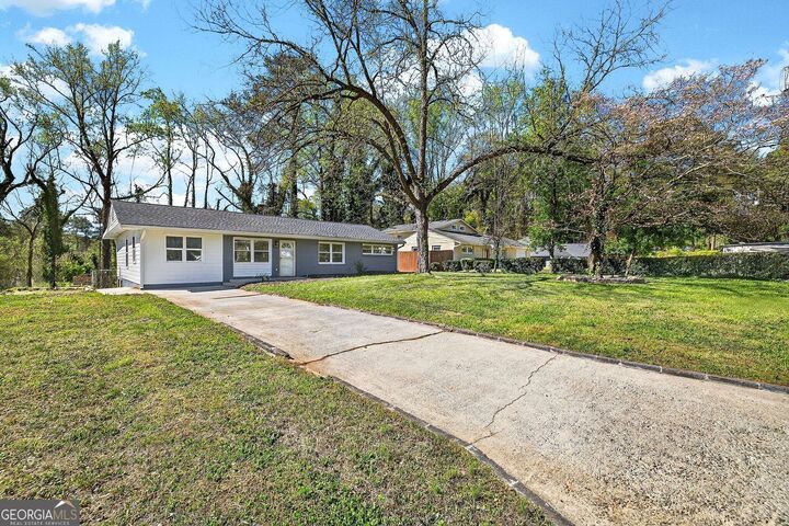 Property Photo:  3045 Lindon Lane  GA 30033 