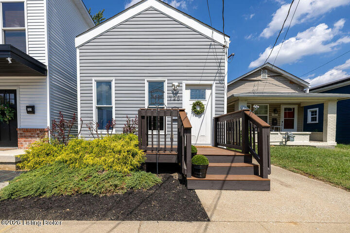 Property Photo: 725 E Ormsby Ave KY 40203