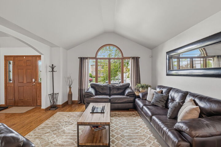 Property Photo: 108 Exeter Road IN 46321