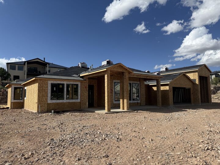 Property Photo: 1950 S Hidden Canyon Rd UT 84720