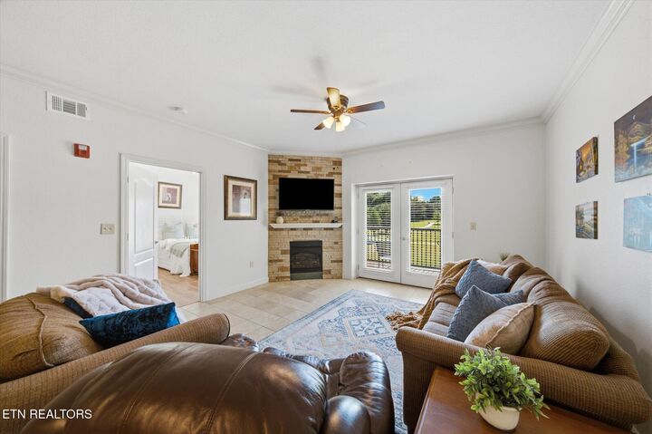Property Photo:  124 Plaza Drive 3205  TN 37863 