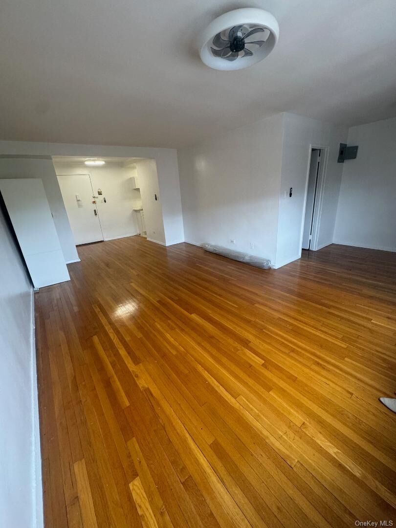 Property Photo:  84-10 153rd Avenue 4H  NY 11414 