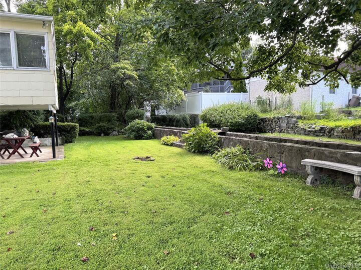 Property Photo:  20 Elaine Terrace  NY 10701 