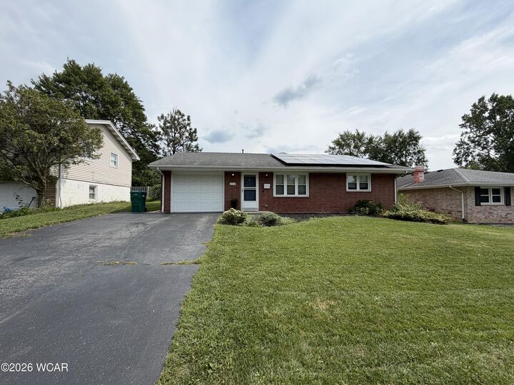 Property Photo:  2629 Greenacre Drive  OH 45840 