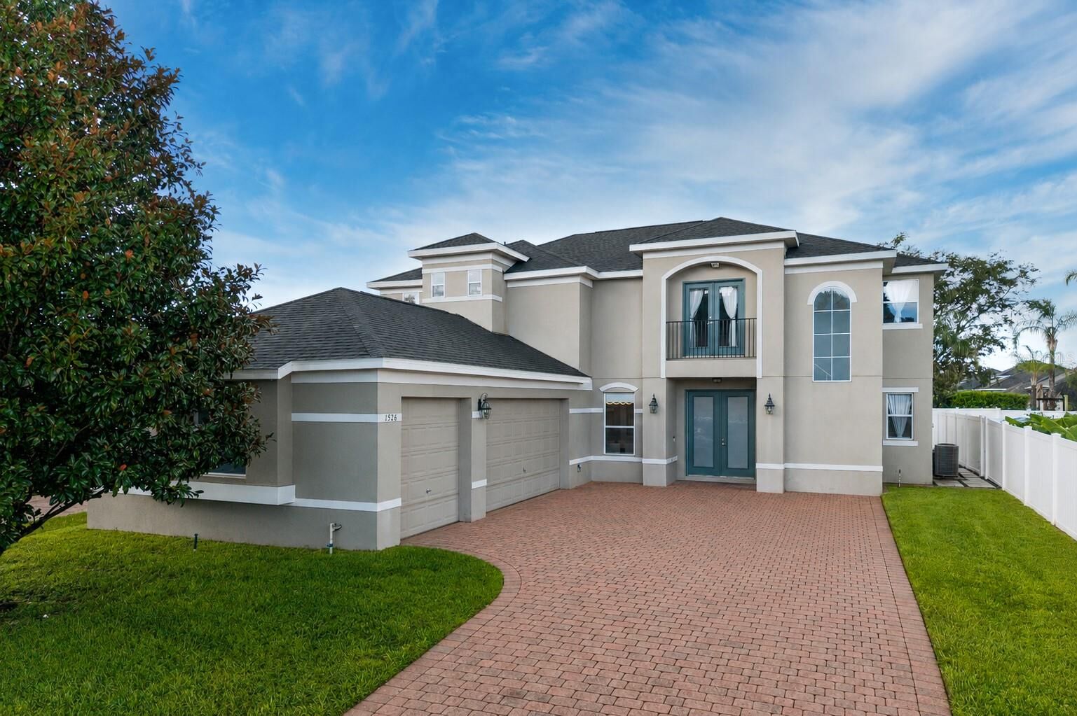 Property Photo: 1526 Equinox Circle FL 32771