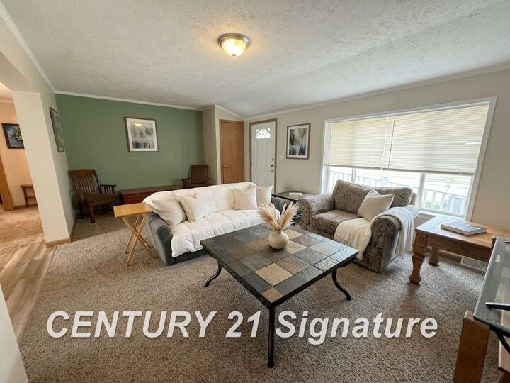Property Photo:  277 Armstrong Avenue  MI 48433 
