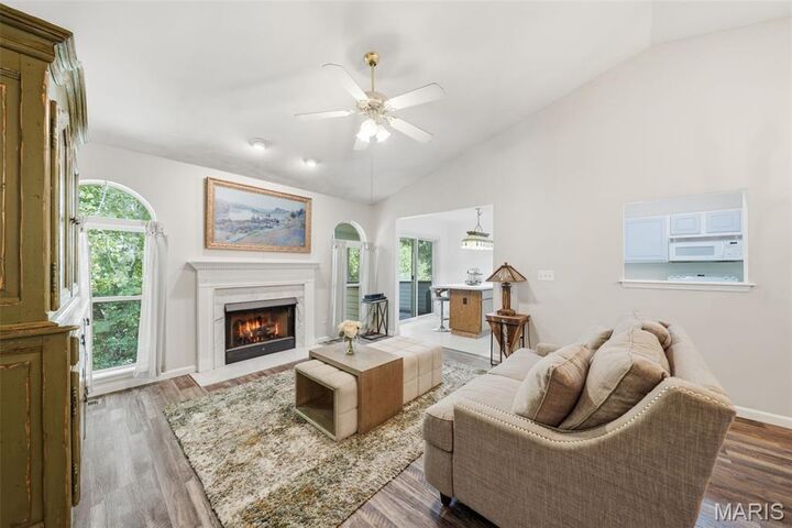 Property Photo:  918 Blumhoff Road  MO 63385 