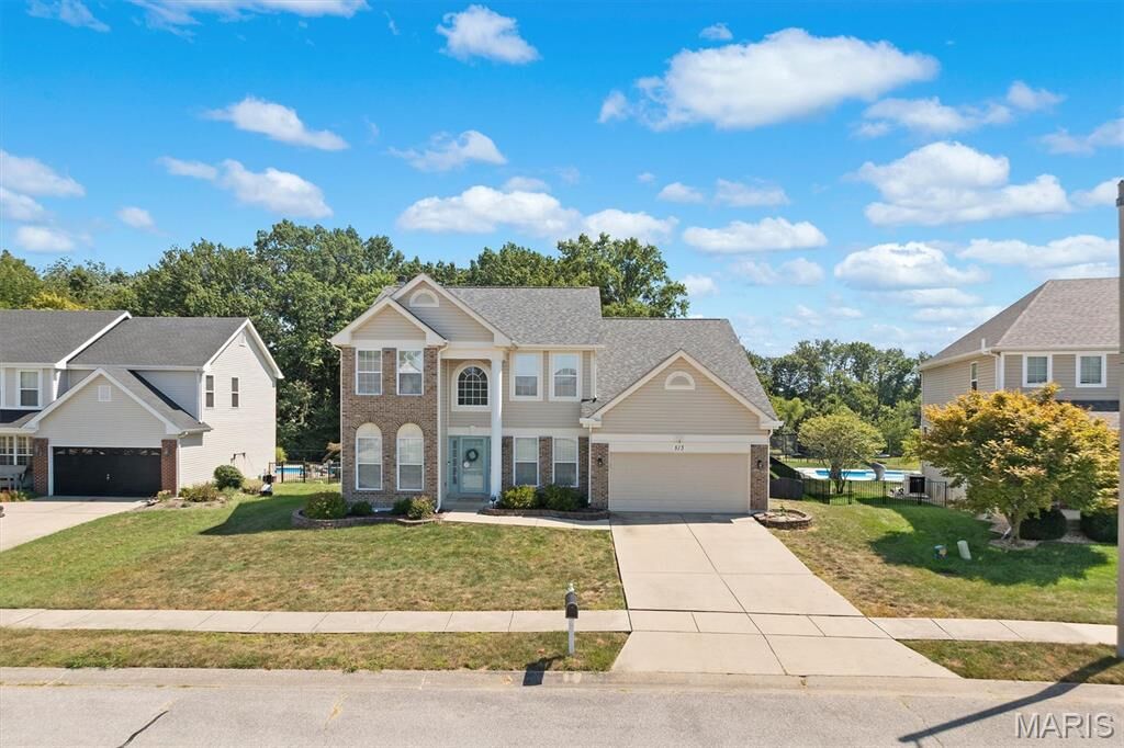 Property Photo:  513 Frost Court  IL 62269 