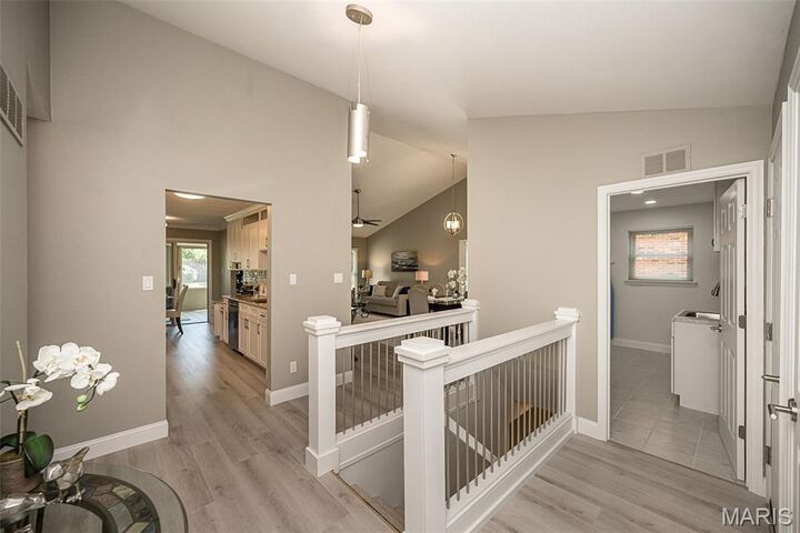 Property Photo:  842 Braefield Court  MO 63017 
