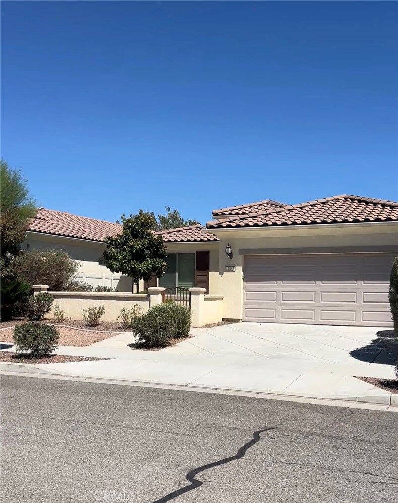 Property Photo:  1382 Via Rivas  CA 92545 