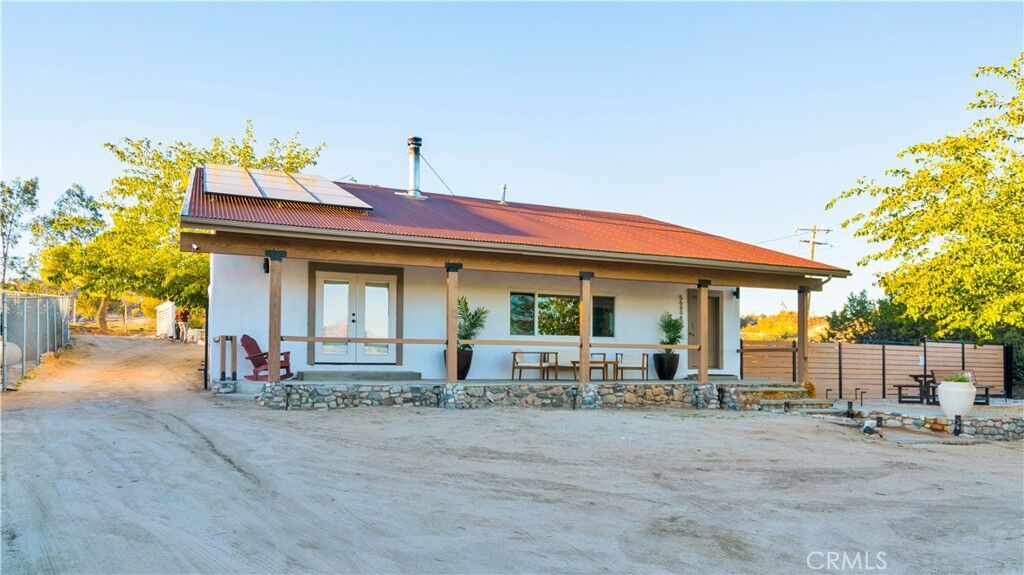 Property Photo: 56898 Plaza Del Amigo CA 92284