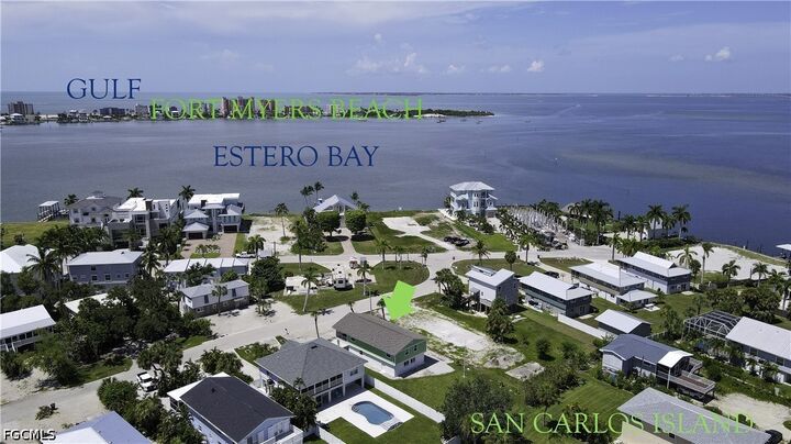 Property Photo:  915 North Street  FL 33931 