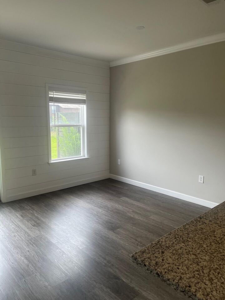 Property Photo: 1812 Stable Lane FL 32547