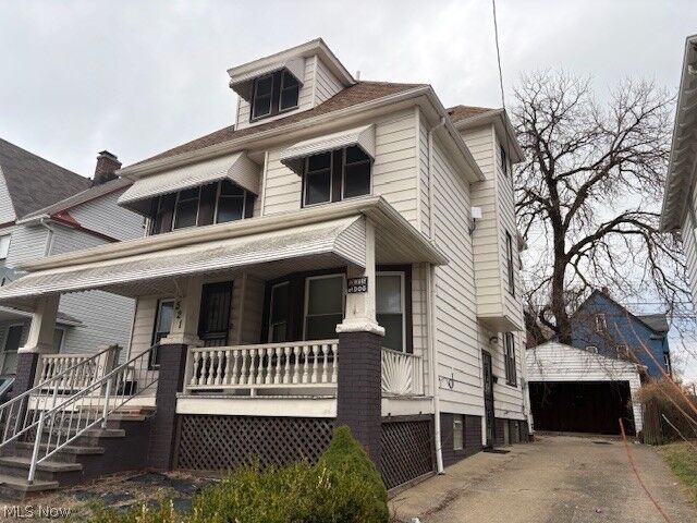 Property Photo: 521 E 112th Street OH 44108