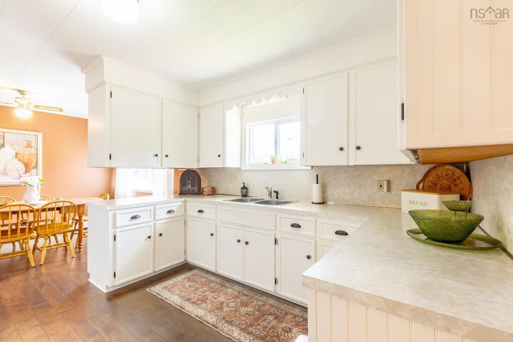 Property Photo:  73 King Street  NS B5A 2Y2 