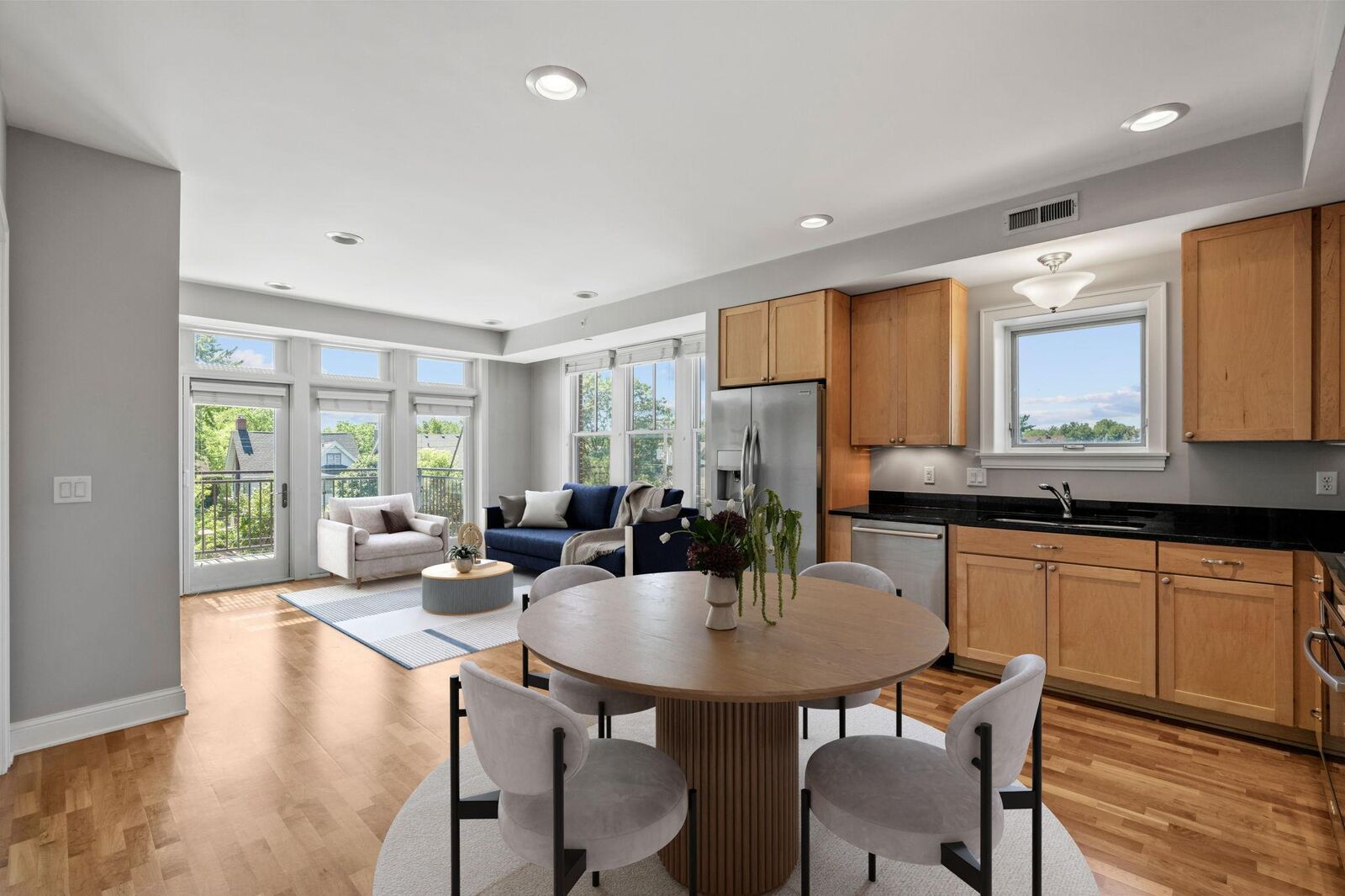 Property Photo:  1060 Grand Avenue 300  MN 55105 