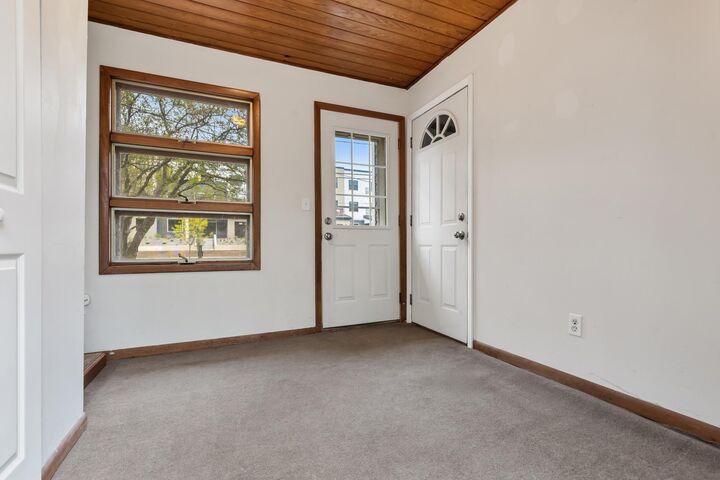 Property Photo:  575 Hamel Road  MN 55340 
