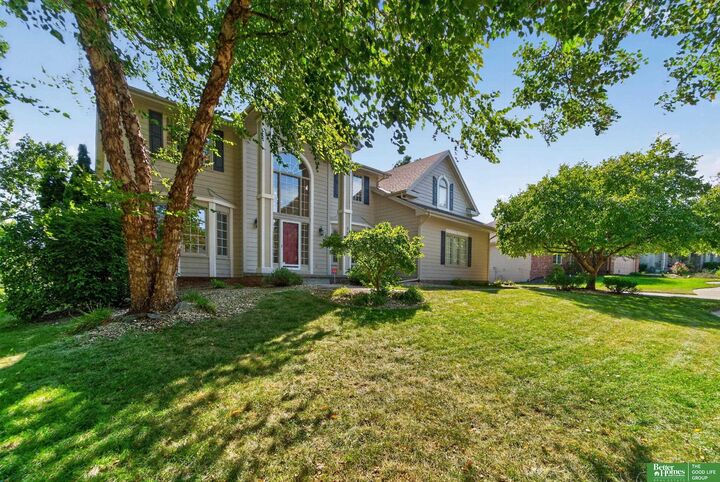 Property Photo: 17505 Howard Street NE 68118