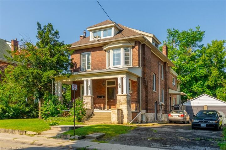 Property Photo: 124 Gladstone Avenue 3 ON L8M 2H9