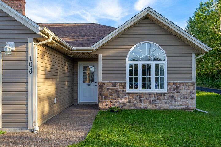 Property Photo:  104 Heron Drive  PE C1B 0L4 