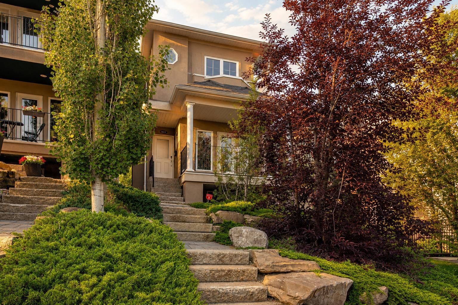 Property Photo:  3611 Parkhill Street SW  AB T2T 1T7 