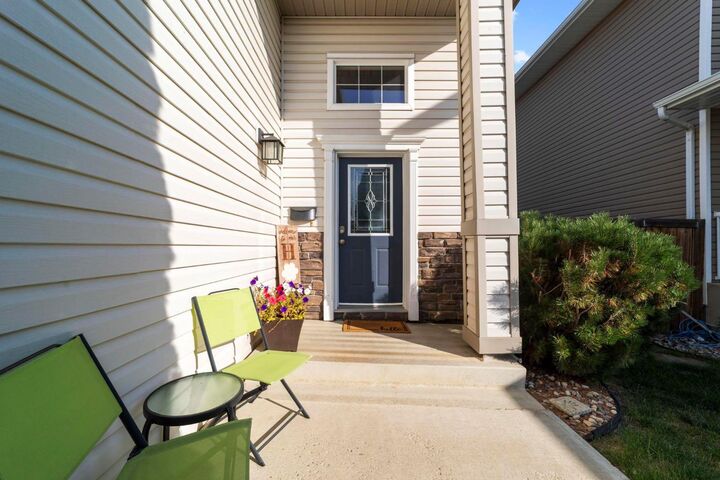 Property Photo:  7510 40 Avenue  AB T4V 4C1 
