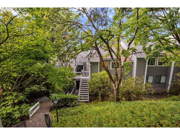 Property Photo: 44 Eagle Crest Dr 38 OR 97035