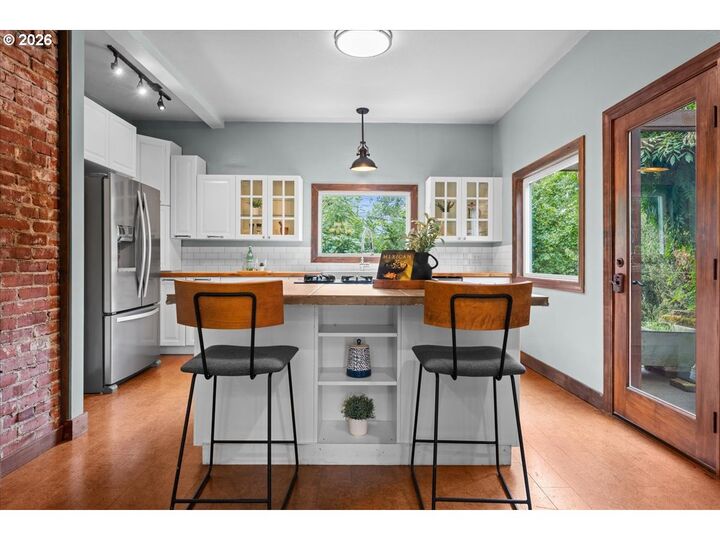 Property Photo: 12260 SW Butner Rd OR 97225