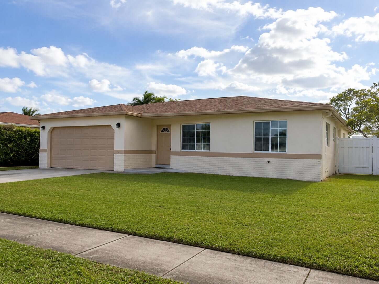 Property Photo:  21441 Crozier Avenue  FL 33428 