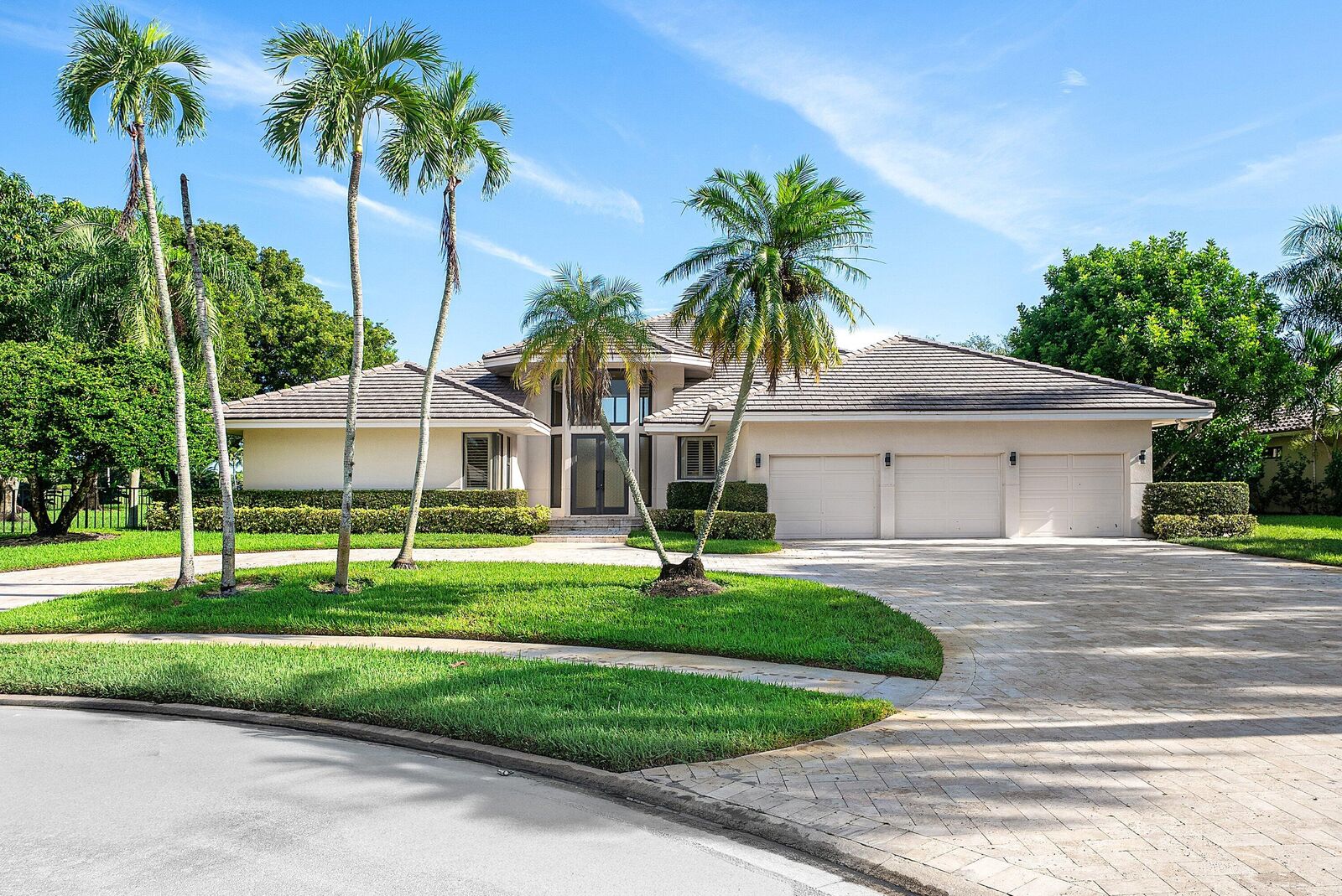 Property Photo: 4044 Pacaya Circle FL 33487