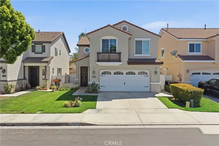 Property Photo:  315 Camino De La Luna  CA 92571 