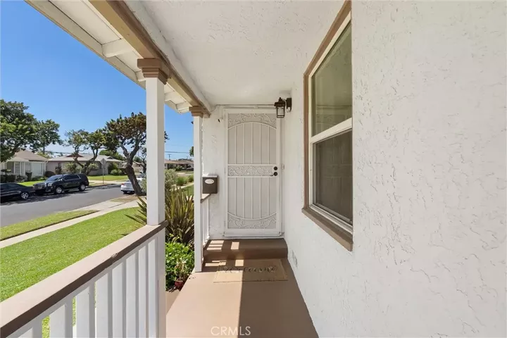 Property Photo:  1513 W 138th  CA 90222 