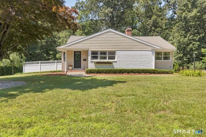 Property Photo:  6 Bruce Road  CT 06040 
