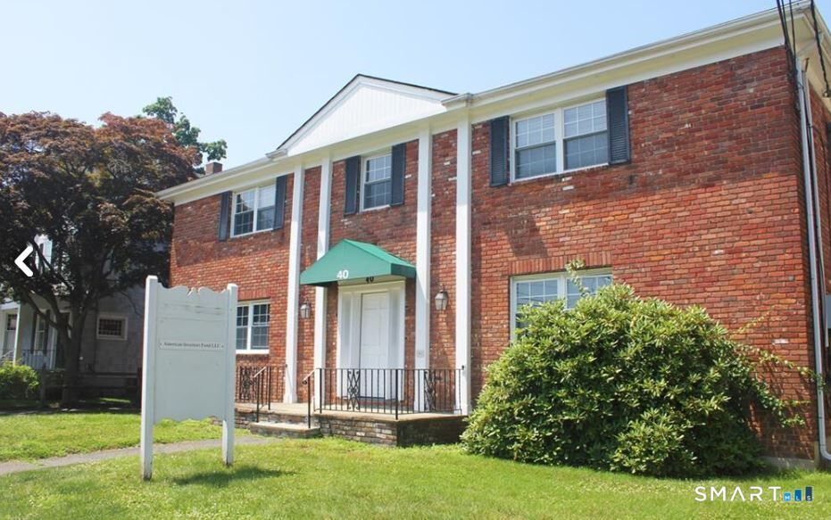 Property Photo: 40 Hoyt Street A2 CT 06905