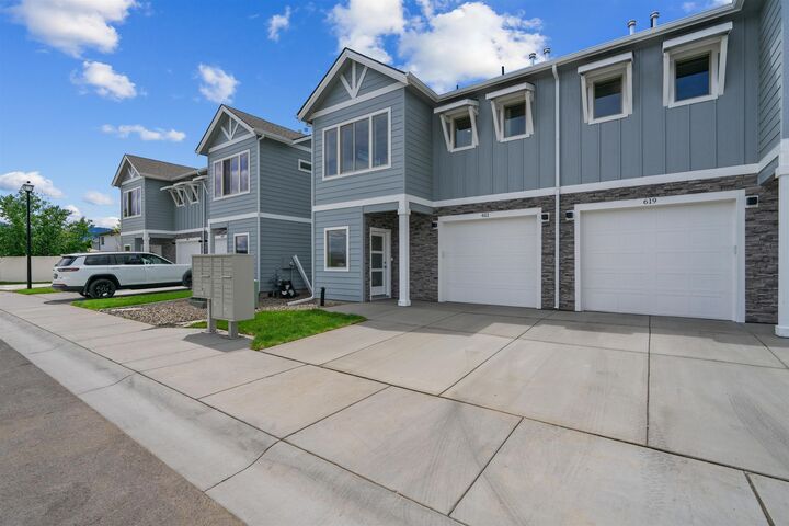 Property Photo:  665 N Galbraith Loop  ID 83854 