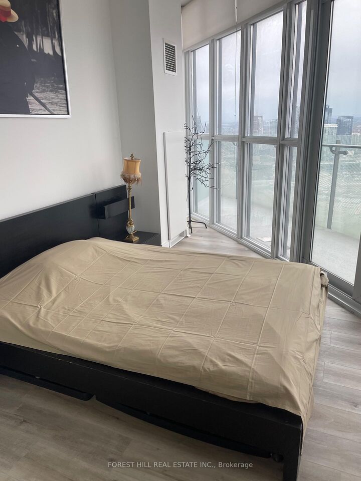 Property Photo:  50 Absolute Avenue 4805  ON L4Z 0A8 