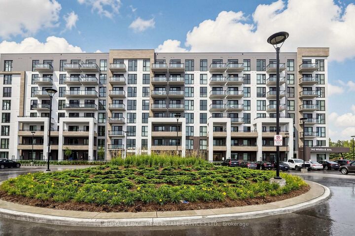 Property Photo:  740 Whitlock Avenue 405  ON L9E 1B6 