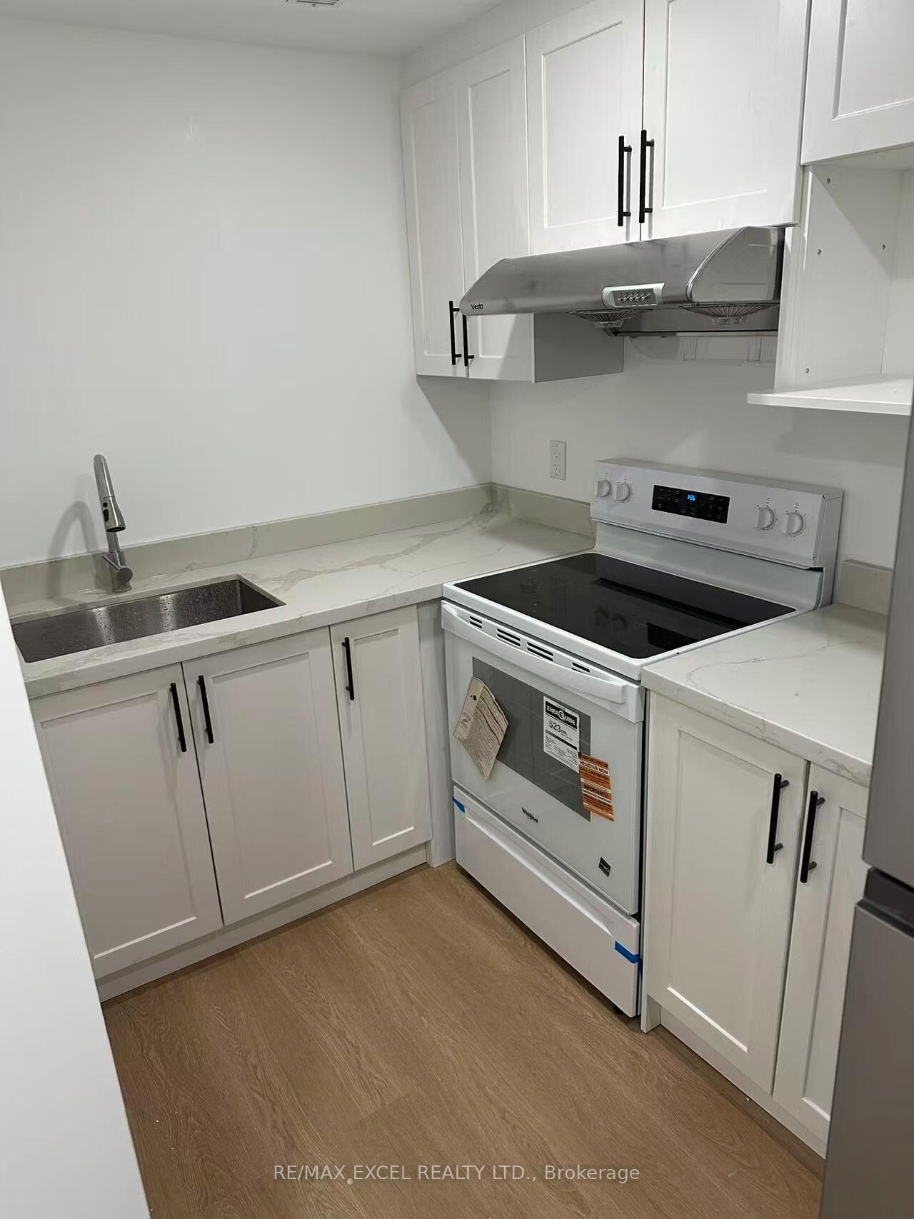 Property Photo:  145 Cabin Trail Crescent Bsmt  ON L4A 0S7 