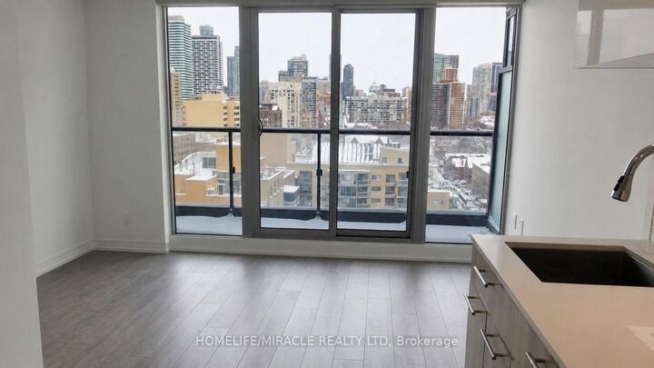 Property Photo:  251 Jarvis Street 1204  ON M5B 0C3 